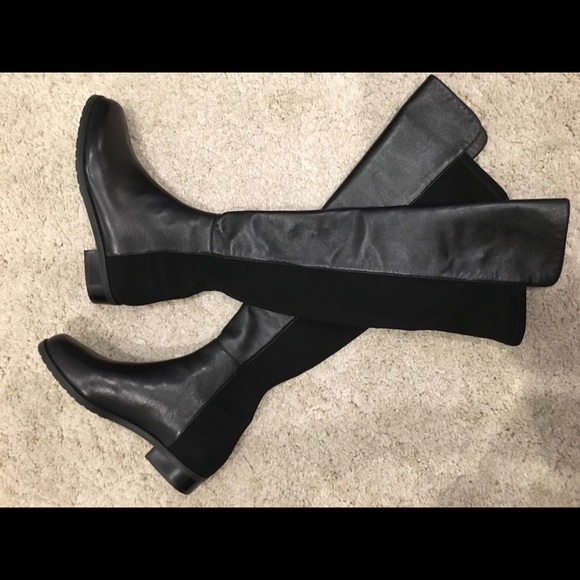 Stuart Weitzman - Picture 5 of 8